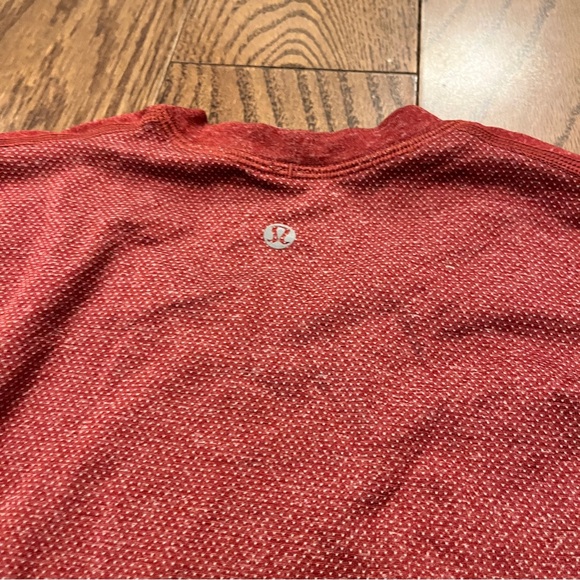 Lululemon Long Sleeve Dry Fit Shirt- Small - Picture 4 of 4